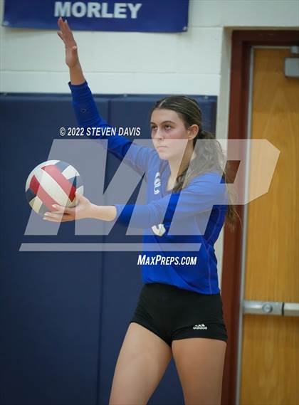 Thumbnail 2 in O'Connor @ Perry (AIA 6A Quarterfinals) photogallery.