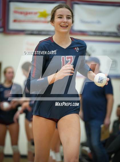 Thumbnail 2 in O'Connor @ Perry (AIA 6A Quarterfinals) photogallery.
