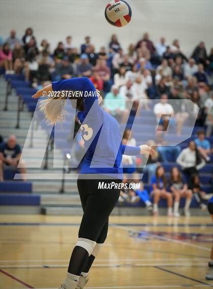 Thumbnail 3 in O'Connor @ Perry (AIA 6A Quarterfinals) photogallery.