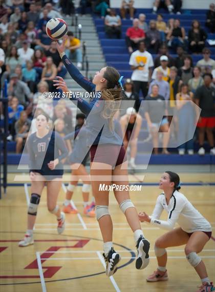 Thumbnail 1 in O'Connor @ Perry (AIA 6A Quarterfinals) photogallery.
