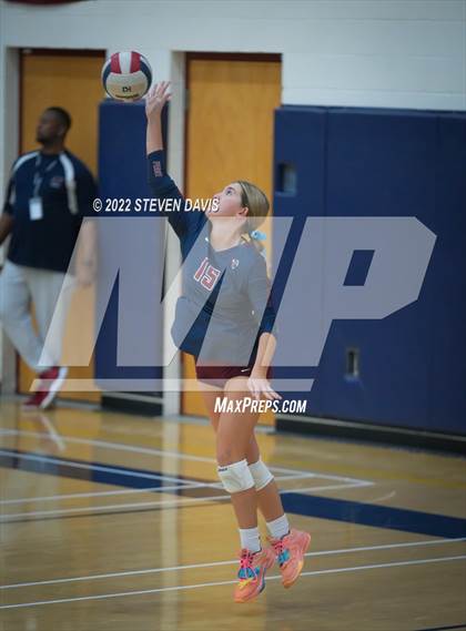 Thumbnail 1 in O'Connor @ Perry (AIA 6A Quarterfinals) photogallery.