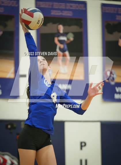 Thumbnail 2 in O'Connor @ Perry (AIA 6A Quarterfinals) photogallery.