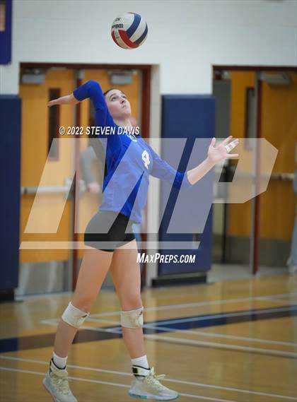 Thumbnail 1 in O'Connor @ Perry (AIA 6A Quarterfinals) photogallery.