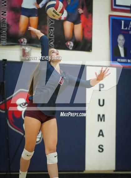 Thumbnail 1 in O'Connor @ Perry (AIA 6A Quarterfinals) photogallery.