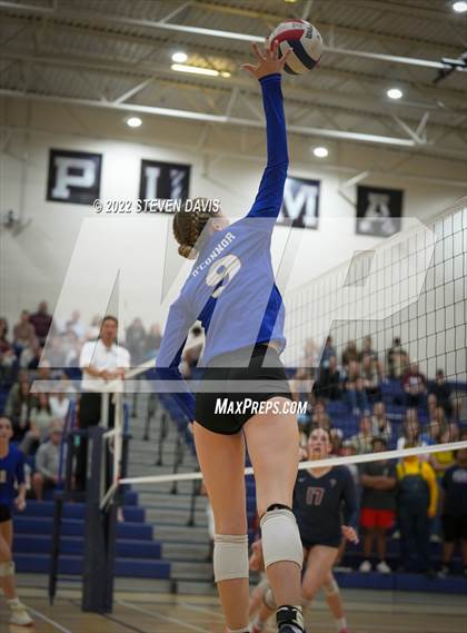 Thumbnail 3 in O'Connor @ Perry (AIA 6A Quarterfinals) photogallery.