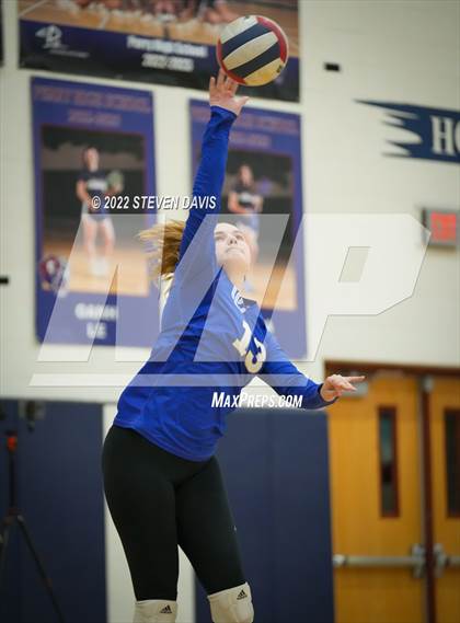 Thumbnail 2 in O'Connor @ Perry (AIA 6A Quarterfinals) photogallery.