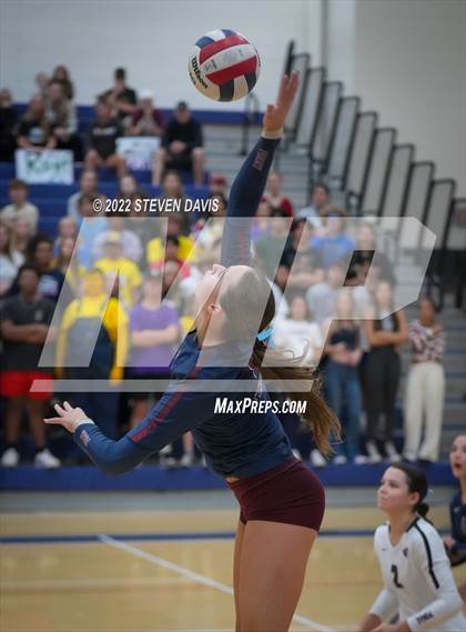 Thumbnail 1 in O'Connor @ Perry (AIA 6A Quarterfinals) photogallery.