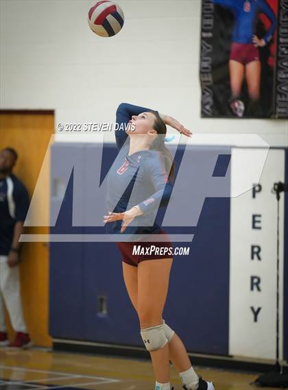 Thumbnail 1 in O'Connor @ Perry (AIA 6A Quarterfinals) photogallery.