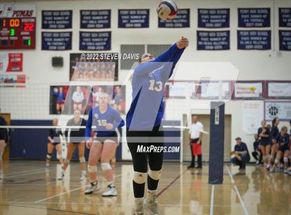 Thumbnail 3 in O'Connor @ Perry (AIA 6A Quarterfinals) photogallery.