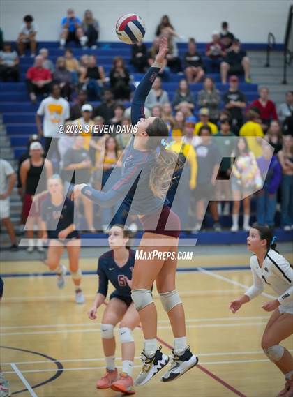 Thumbnail 1 in O'Connor @ Perry (AIA 6A Quarterfinals) photogallery.