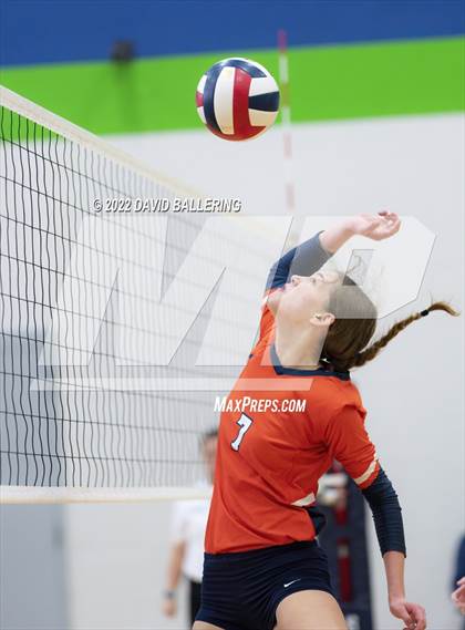 Thumbnail 3 in Wakeland vs. Highland Park (NISD Tournament) photogallery.