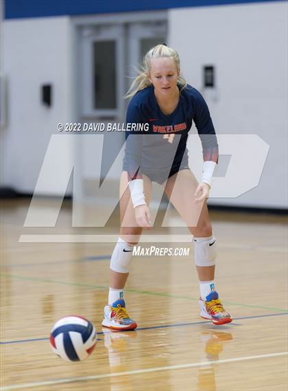 Thumbnail 1 in Wakeland vs. Highland Park (NISD Tournament) photogallery.