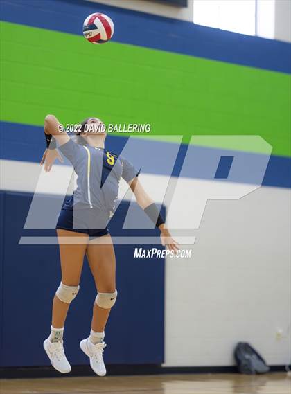 Thumbnail 1 in Wakeland vs. Highland Park (NISD Tournament) photogallery.