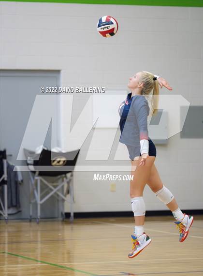 Thumbnail 1 in Wakeland vs. Highland Park (NISD Tournament) photogallery.