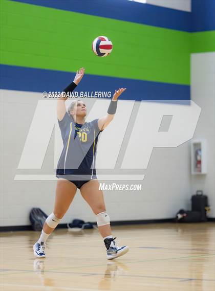 Thumbnail 2 in Wakeland vs. Highland Park (NISD Tournament) photogallery.