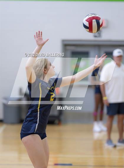 Thumbnail 2 in Wakeland vs. Highland Park (NISD Tournament) photogallery.