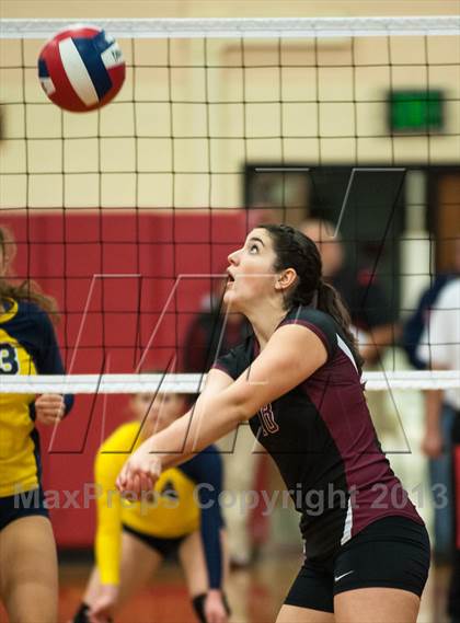 Thumbnail 2 in RHAM vs. Farmington (CIAC Class L Final) photogallery.