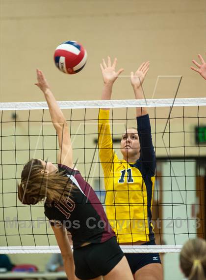 Thumbnail 2 in RHAM vs. Farmington (CIAC Class L Final) photogallery.