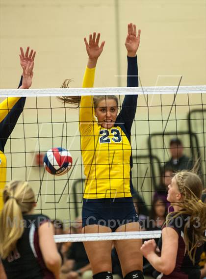 Thumbnail 2 in RHAM vs. Farmington (CIAC Class L Final) photogallery.
