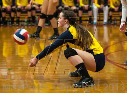 Thumbnail 1 in RHAM vs. Farmington (CIAC Class L Final) photogallery.