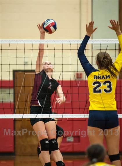 Thumbnail 2 in RHAM vs. Farmington (CIAC Class L Final) photogallery.