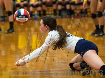 Thumbnail 3 in RHAM vs. Farmington (CIAC Class L Final) photogallery.