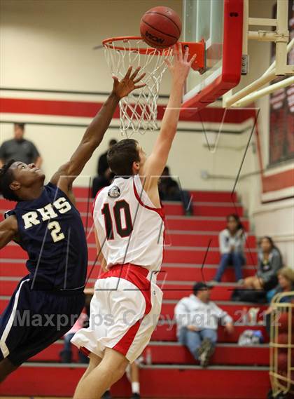 Thumbnail 2 in Bella Vista vs Rosemont (Bronco Roundup) photogallery.