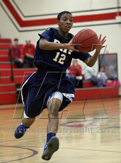 Thumbnail 2 in Bella Vista vs Rosemont (Bronco Roundup) photogallery.