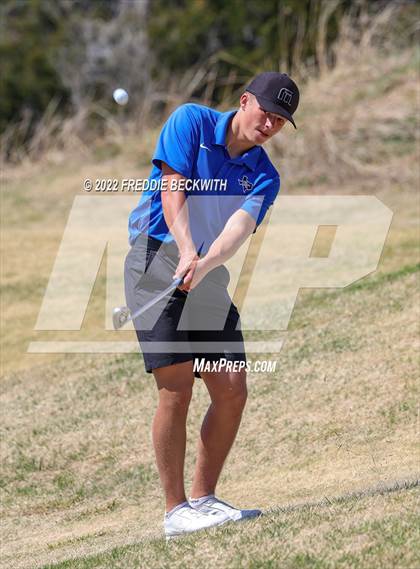 Thumbnail 1 in Texas UIL District 11-3A Meet (Bells Gunter Pottsboro Leonard) photogallery.