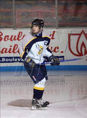 Thumbnail 2 in Sweet Home vs Thousand Islands (NYSPHSAA D2 Semifinals) photogallery.
