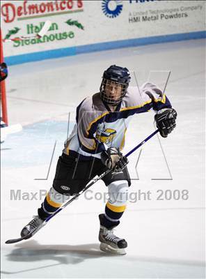 Thumbnail 3 in Sweet Home vs Thousand Islands (NYSPHSAA D2 Semifinals) photogallery.