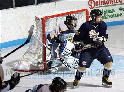 Thumbnail 2 in Sweet Home vs Thousand Islands (NYSPHSAA D2 Semifinals) photogallery.