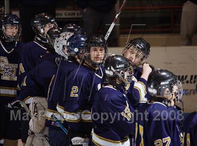 Thumbnail 1 in Sweet Home vs Thousand Islands (NYSPHSAA D2 Semifinals) photogallery.