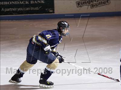 Thumbnail 1 in Sweet Home vs Thousand Islands (NYSPHSAA D2 Semifinals) photogallery.