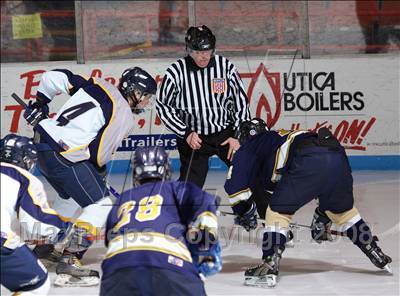 Thumbnail 1 in Sweet Home vs Thousand Islands (NYSPHSAA D2 Semifinals) photogallery.