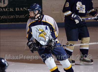 Thumbnail 2 in Sweet Home vs Thousand Islands (NYSPHSAA D2 Semifinals) photogallery.