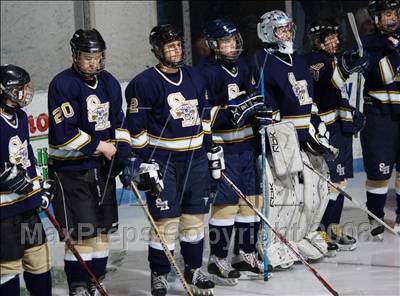 Thumbnail 2 in Sweet Home vs Thousand Islands (NYSPHSAA D2 Semifinals) photogallery.