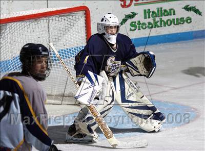 Thumbnail 3 in Sweet Home vs Thousand Islands (NYSPHSAA D2 Semifinals) photogallery.