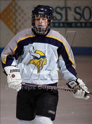 Thumbnail 1 in Sweet Home vs Thousand Islands (NYSPHSAA D2 Semifinals) photogallery.