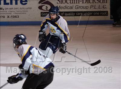 Thumbnail 3 in Sweet Home vs Thousand Islands (NYSPHSAA D2 Semifinals) photogallery.