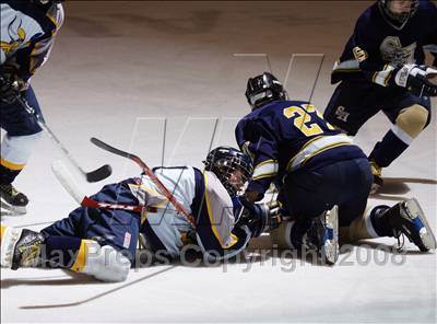 Thumbnail 3 in Sweet Home vs Thousand Islands (NYSPHSAA D2 Semifinals) photogallery.