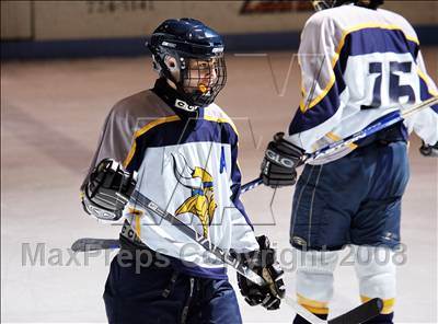 Thumbnail 2 in Sweet Home vs Thousand Islands (NYSPHSAA D2 Semifinals) photogallery.