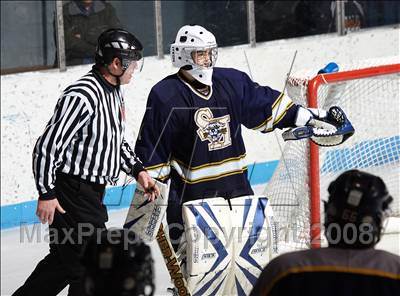 Thumbnail 2 in Sweet Home vs Thousand Islands (NYSPHSAA D2 Semifinals) photogallery.