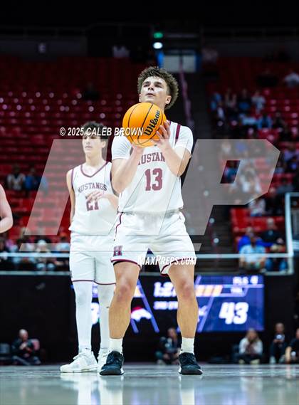 Thumbnail 1 in Herriman vs. Lehi (UHSAA 6A Quarterfinal) photogallery.