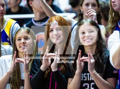 Thumbnail 1 in Herriman vs. Lehi (UHSAA 6A Quarterfinal) photogallery.