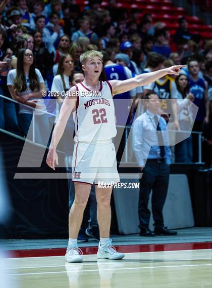Thumbnail 3 in Herriman vs. Lehi (UHSAA 6A Quarterfinal) photogallery.