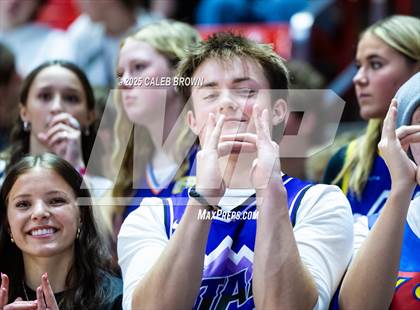 Thumbnail 3 in Herriman vs. Lehi (UHSAA 6A Quarterfinal) photogallery.