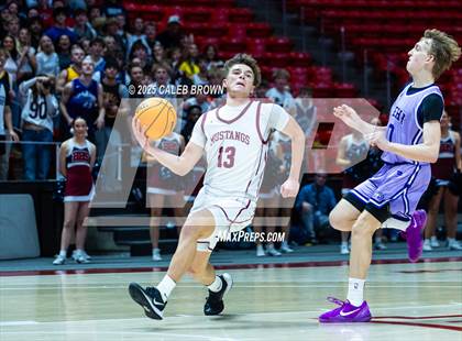 Thumbnail 3 in Herriman vs. Lehi (UHSAA 6A Quarterfinal) photogallery.