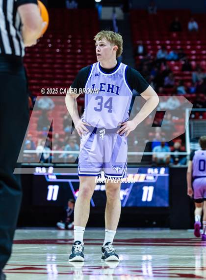 Thumbnail 3 in Herriman vs. Lehi (UHSAA 6A Quarterfinal) photogallery.