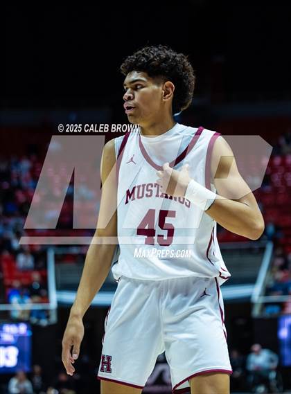 Thumbnail 1 in Herriman vs. Lehi (UHSAA 6A Quarterfinal) photogallery.